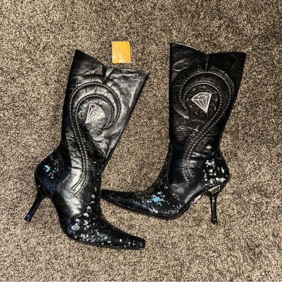 White Dimond Shoes - White Dimond boots